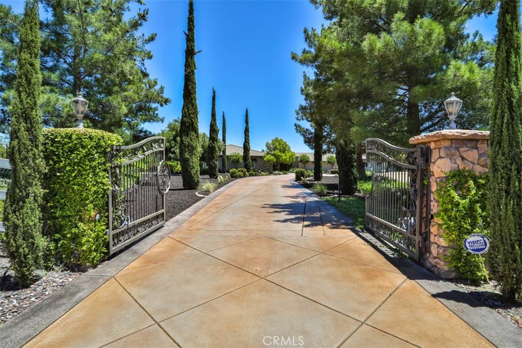 39520 Colleen WAY, Temecula, CA 92592