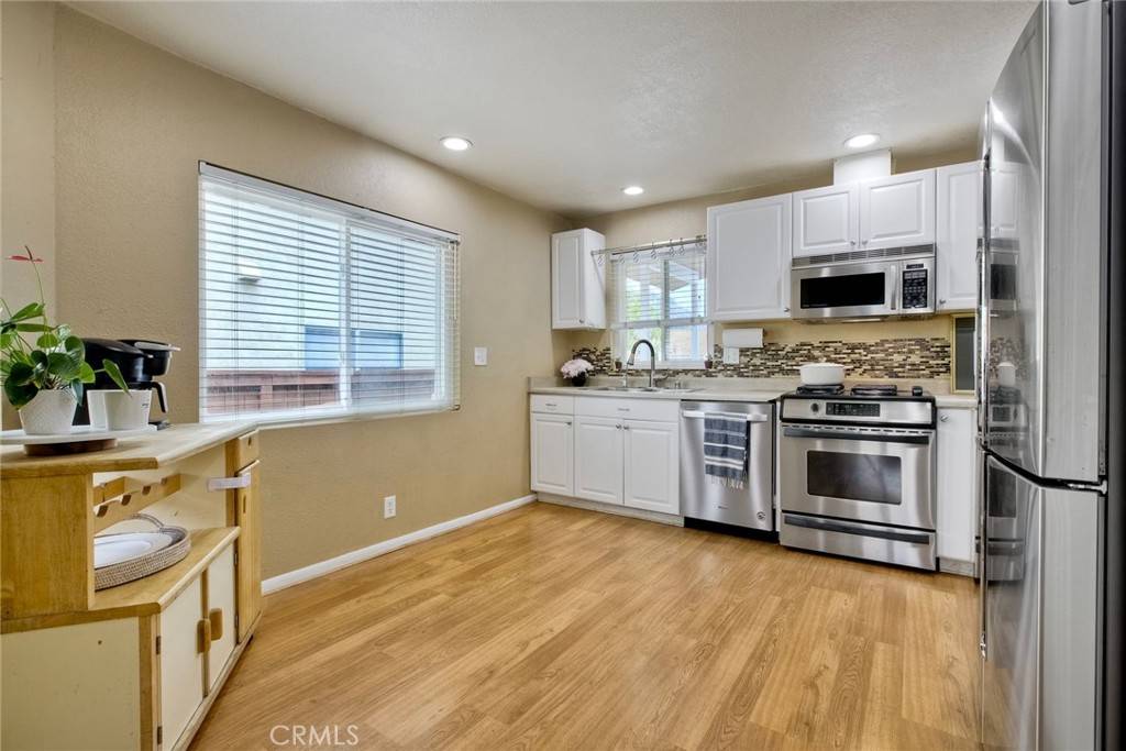 Fallbrook, CA 92028,4826 Lake Park PL