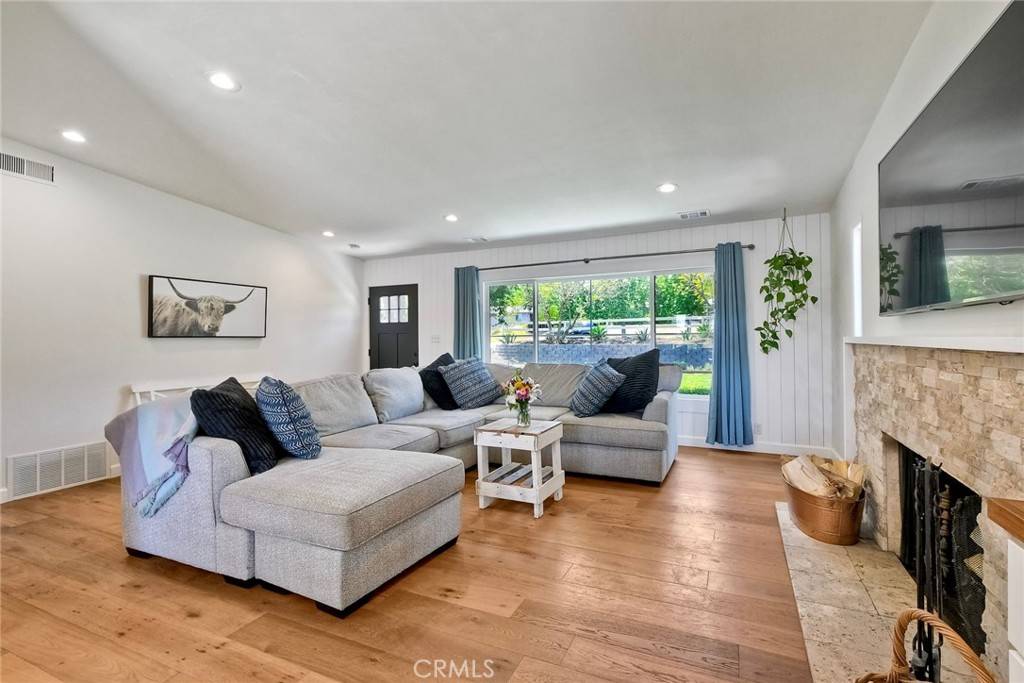 Escondido, CA 92025,1936 Rohn RD