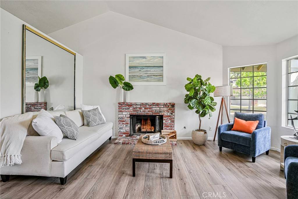 1453 Grey Oaks CT, Oceanside, CA 92056