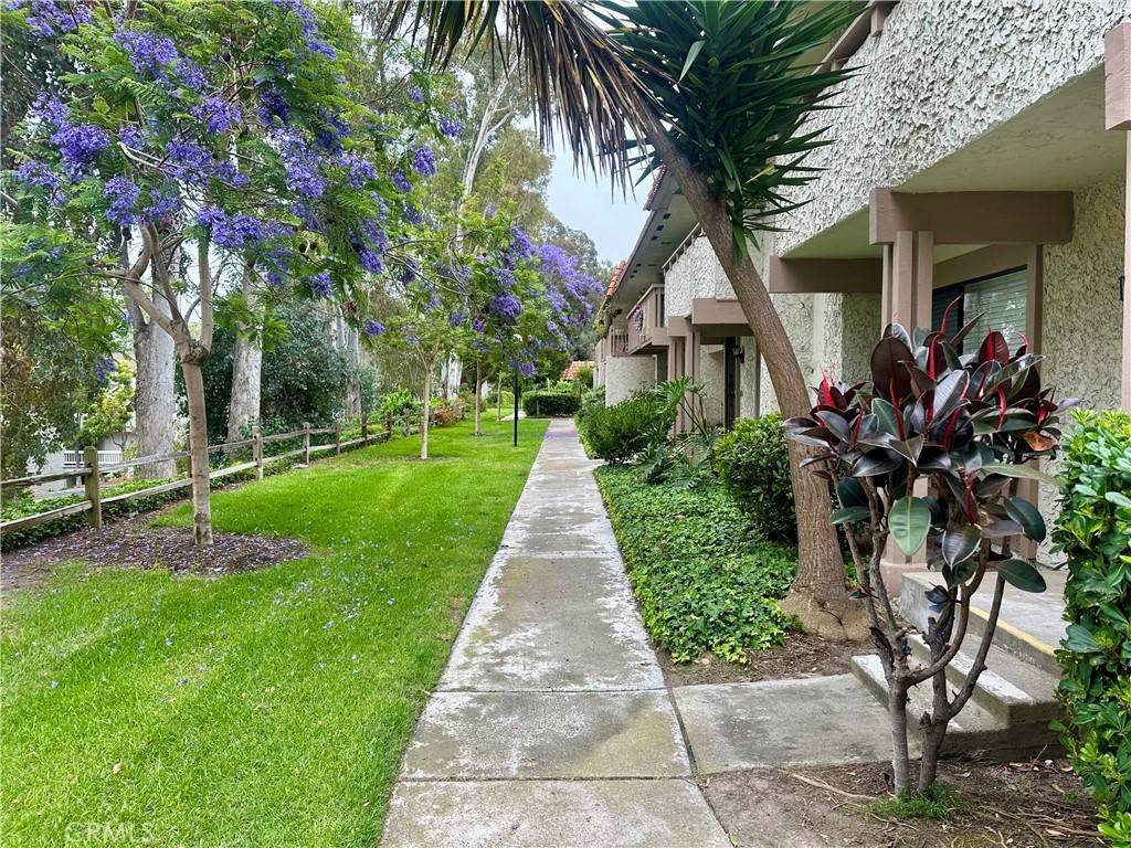 Carlsbad, CA 92010,2802 Via Diego