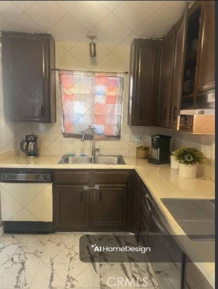 Oceanside, CA 92054,746 Morse ST