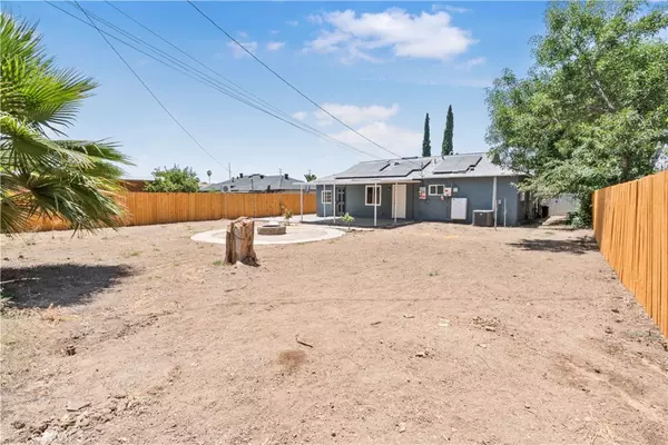 San Bernardino, CA 92404,5979 Elmwood