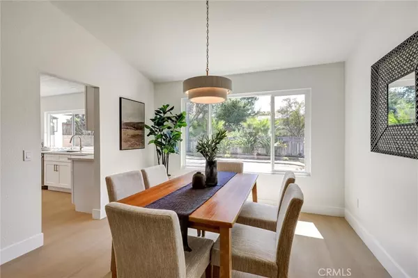 San Diego, CA 92129,9409 Aldabra CT