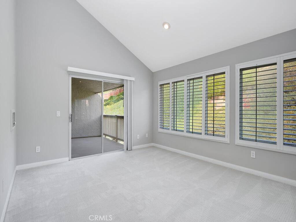 930 Via Mil Cumbres #88, Solana Beach, CA 92075