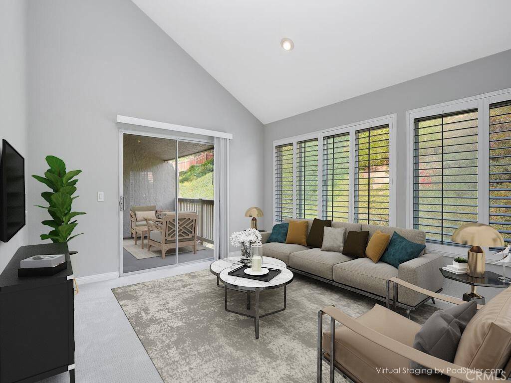 Solana Beach, CA 92075,930 Via Mil Cumbres #88