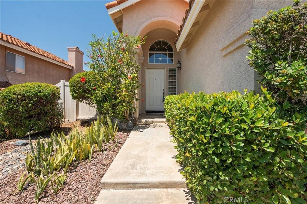 Fallbrook, CA 92028,437 Debra Ann DR
