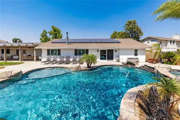 28853 Broken Arrow CIR, Menifee, CA 92584