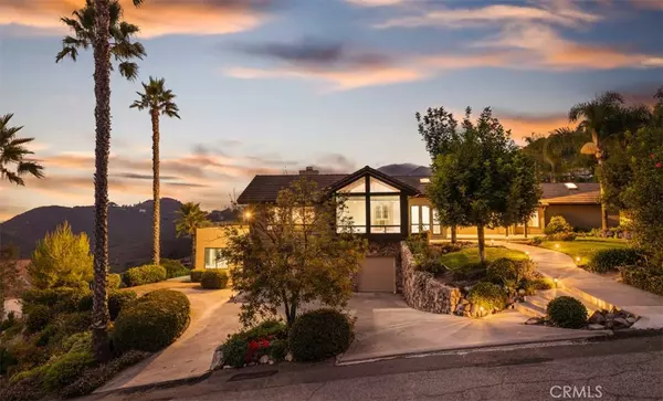 3696 Camino De Las Lomas, Vista, CA 92084