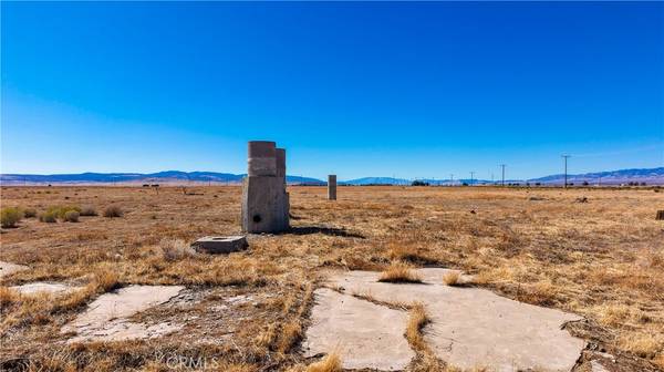 Lancaster, CA 93536,0 Vac/Cor Ave D/95 Stw