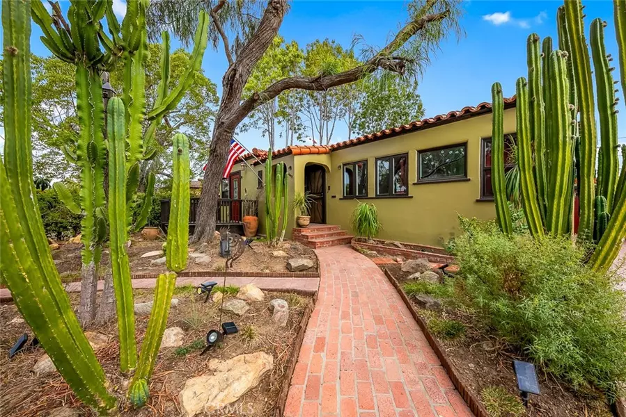 4617 59th St, San Diego, CA 92115