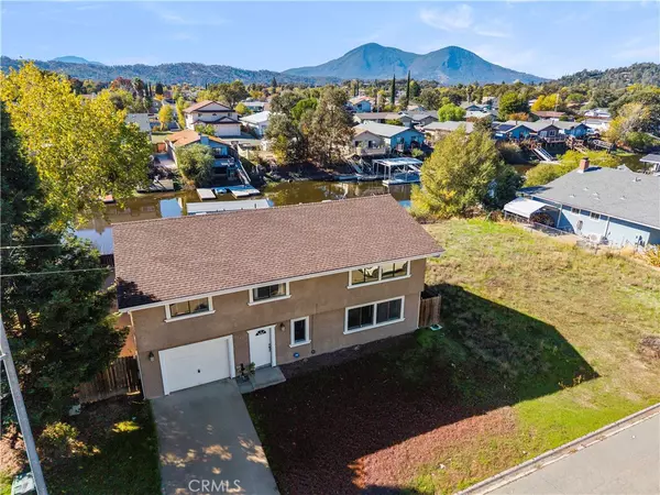 Clearlake Oaks, CA 95453,13353 Driftwood Village