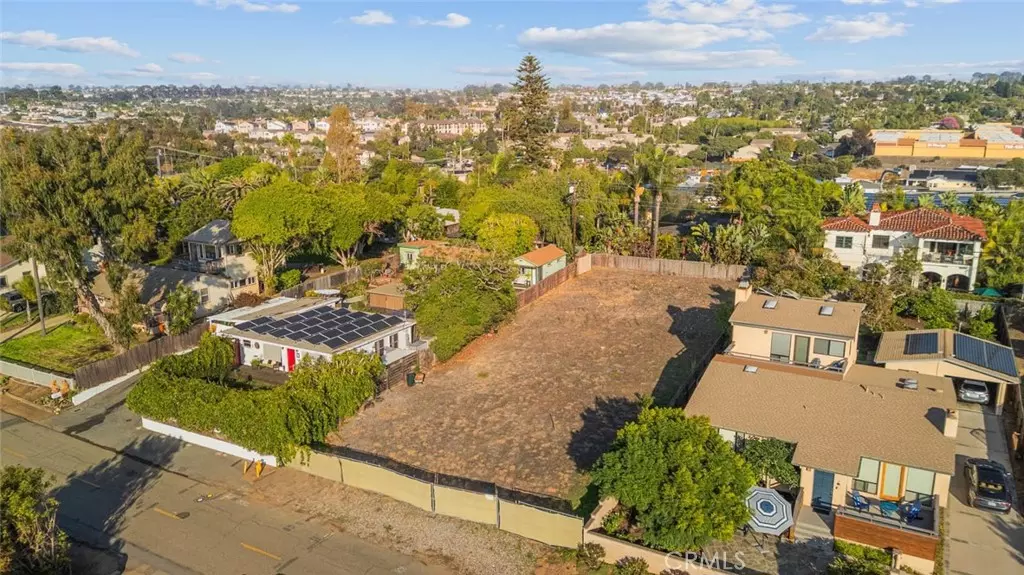 Encinitas, CA 92024,837 Stratford DR