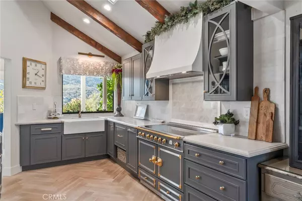 Vista, CA 92084,29122 Laurel Valley Drive