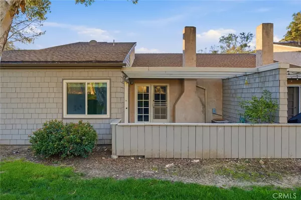 San Diego, CA 92120,5617 Adobe Falls #C