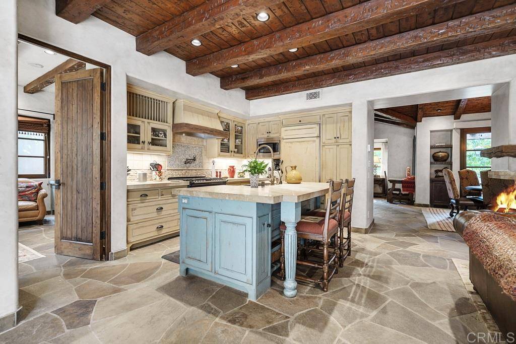Rancho Santa Fe, CA 92067,6131 El Tordo