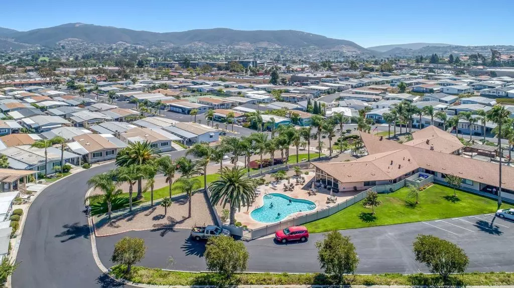 San Marcos, CA 92078,650 S Rancho Santa Fe #112