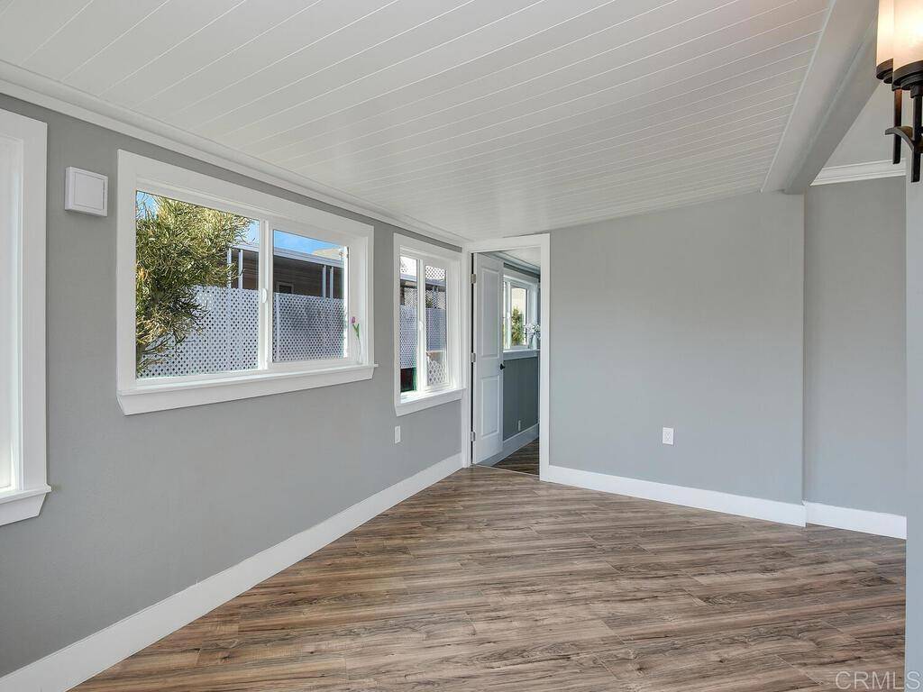 Fallbrook, CA 92028,1120 E Mission RD #81