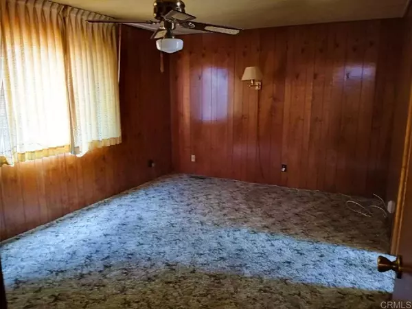 Corona, CA 92882,307 S Smith AVE #51