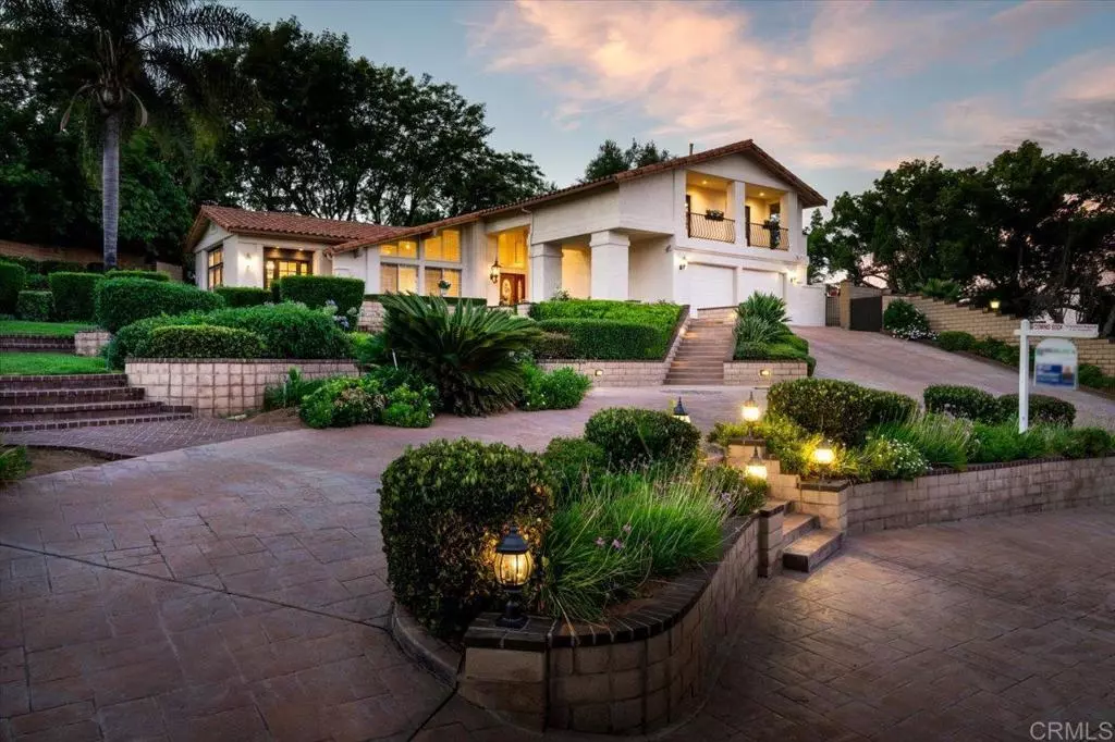 Escondido, CA 92029,3136 Bernardo LN