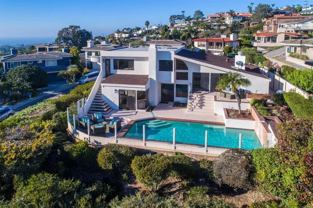 La Jolla, CA 92037,5771 La Jolla Corona DR