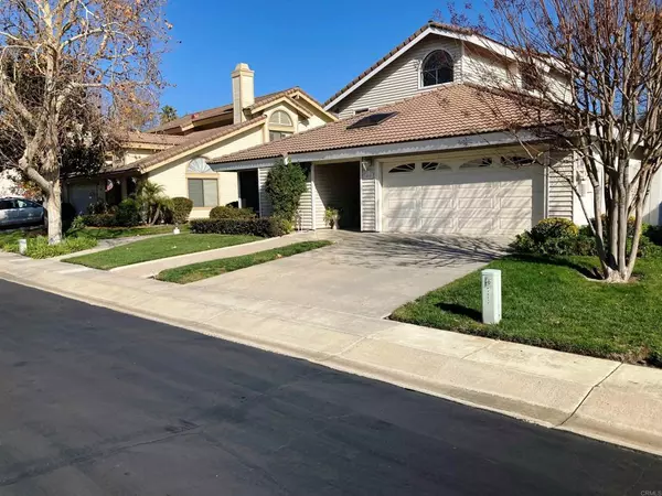 Escondido, CA 92026,10321 Oak Ranch LN