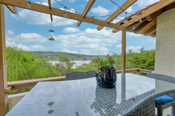 31940 Del Cielo Este #B3, Bonsall, CA 92003