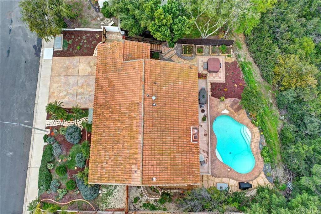 401 Camino Elevado, Bonita, CA 91902