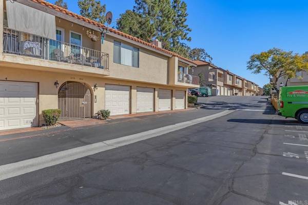 1056 Grape ST, San Marcos, CA 92069