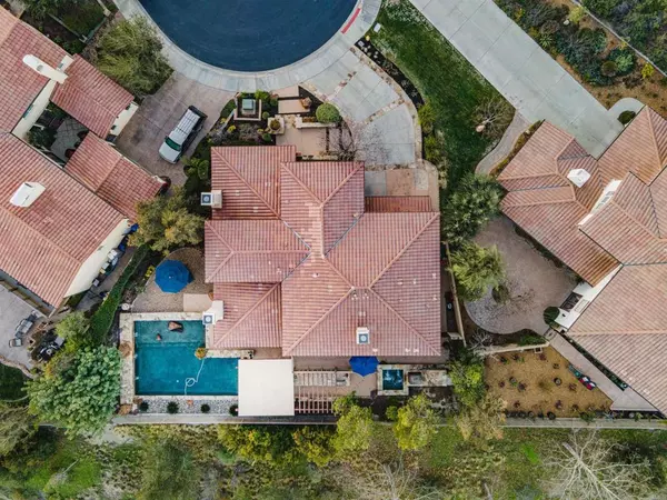 Murrieta, CA 92562,27216 Black Alder CT