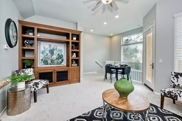 San Marcos, CA 92078,543 Almond RD