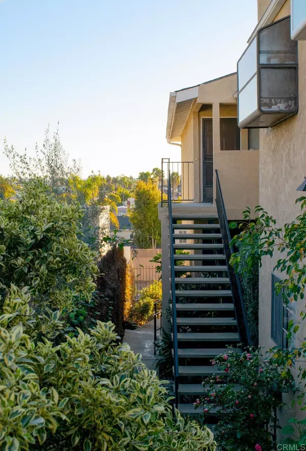 San Diego, CA 92103,4385 Georgia ST #6