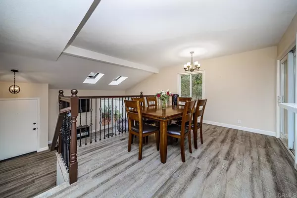 La Jolla, CA 92037,3193 Evening WAY #A