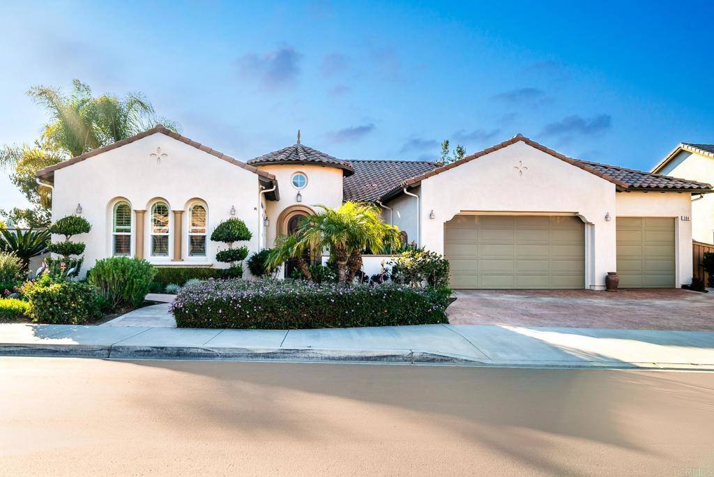 304 Charles Swisher CT, Fallbrook, CA 92028