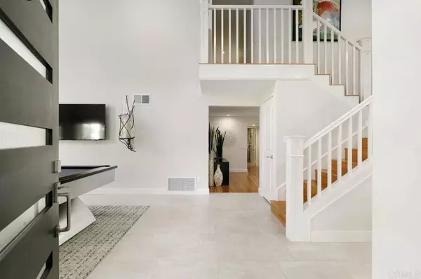 Encinitas, CA 92024,1440 Linda Sue LN