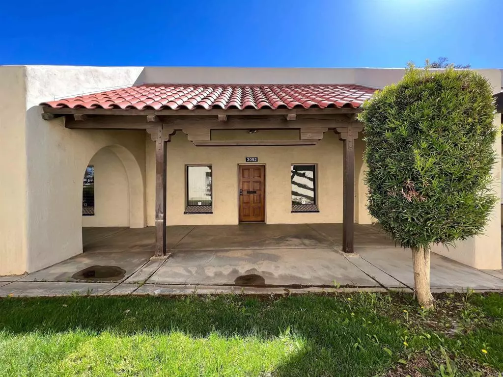 Banning, CA 92220,Address not disclosed