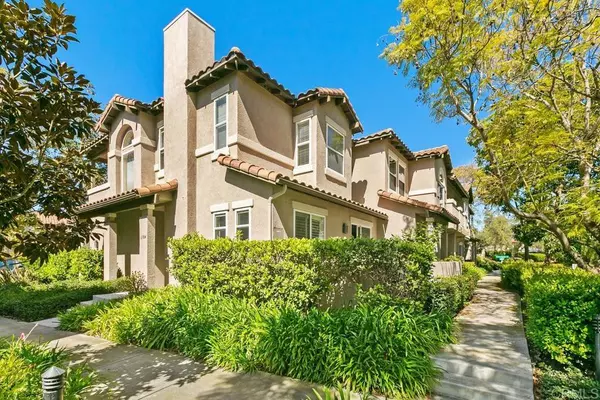 6104 Citracado CIR, Carlsbad, CA 92009