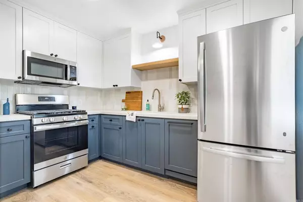 387 Cypress DR #7, Laguna Beach, CA 92651