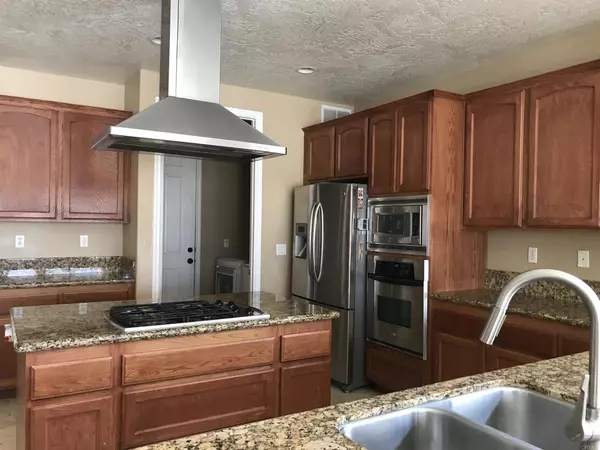 Helendale, CA 92342,26564 Windjammer LN