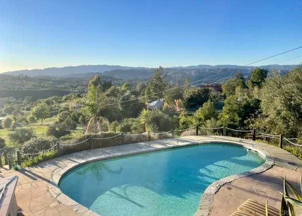 Fallbrook, CA 92028,1104 Riverview Dr