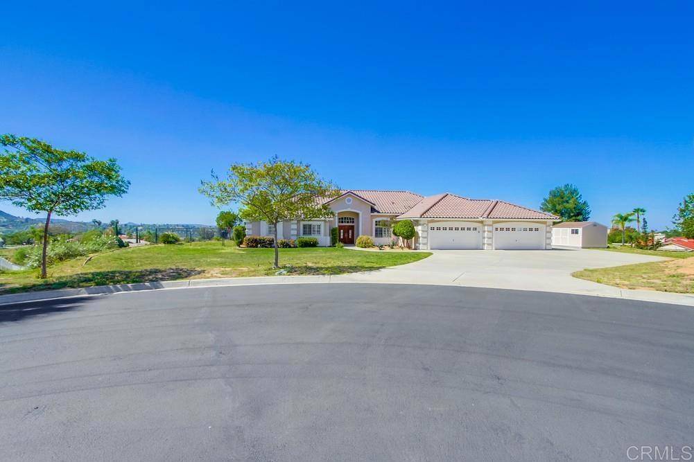 30503 Star Haven Drive, Valley Center, CA 92082