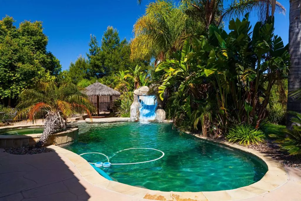Valley Center, CA 92082,14564 Cypress Point
