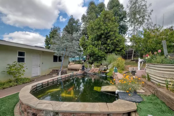 Vista, CA 92084,2235 DONS WAY