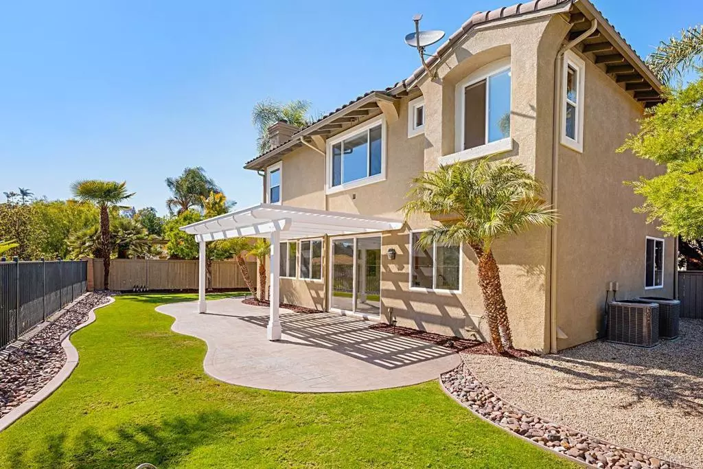 Carlsbad, CA 92009,3217 Rancho Milagro