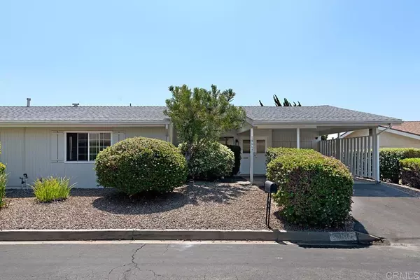 1866 Fairway Park #Unit B, Escondido, CA 92026