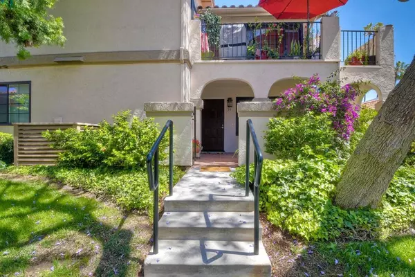 San Diego, CA 92122,7606 Palmilla DR #39