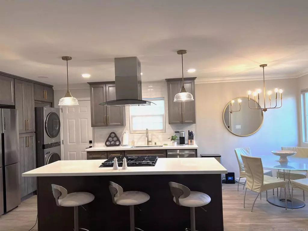 Oceanside, CA 92056,3589 Nina ST