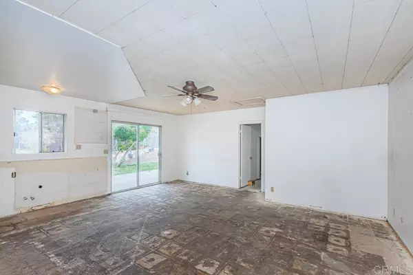 Encinitas, CA 92024,1073 Golden Rd