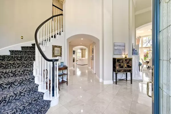 Carlsbad, CA 92011,7152 Tern PL