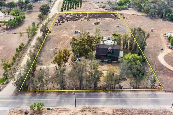 1180 Maple ST, Ramona, CA 92065